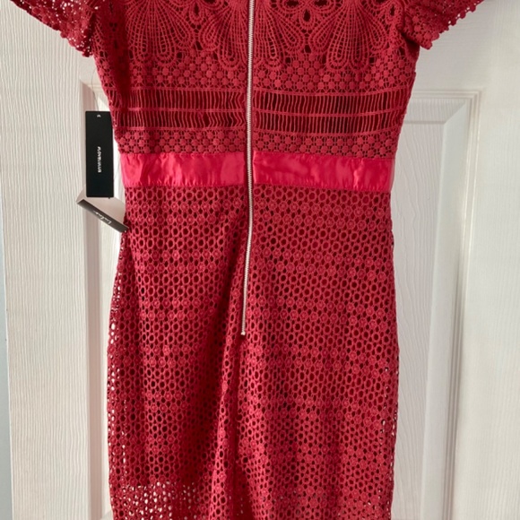 Burgundy Lulus Dress- new with tags! - Picture 6 of 8